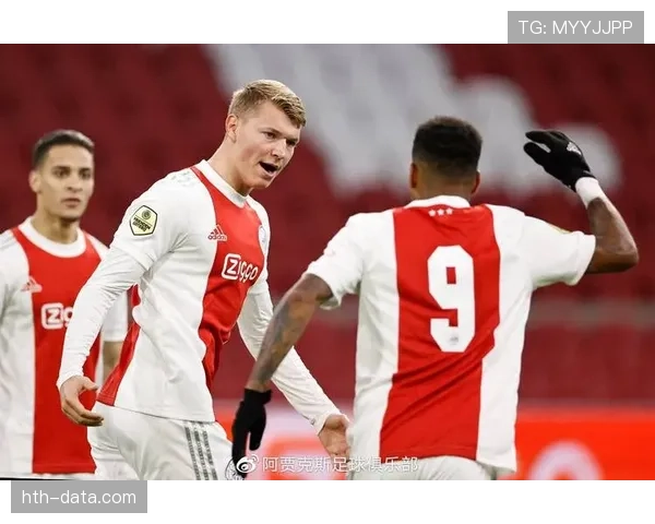 安东尼闪耀阿贾克斯，关键表现助球队斩获重要胜利
