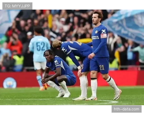 尼古拉斯·杰克逊英超首秀稳健，惊艳展现巨大潜力