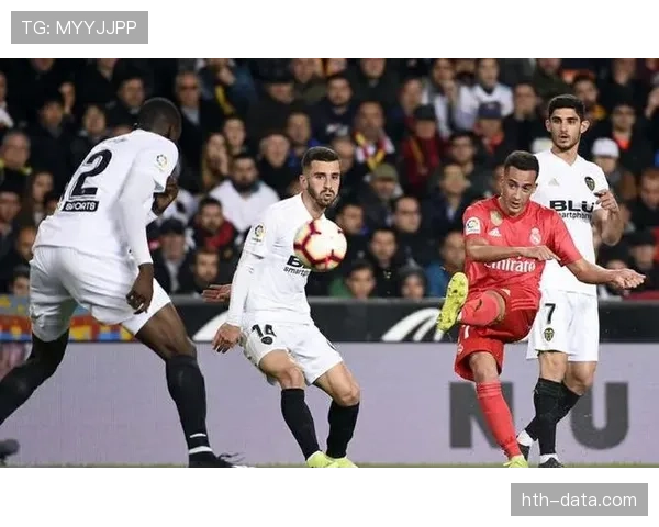 塞维利亚财政危机影响显现，球队阵容稳定性面临考验